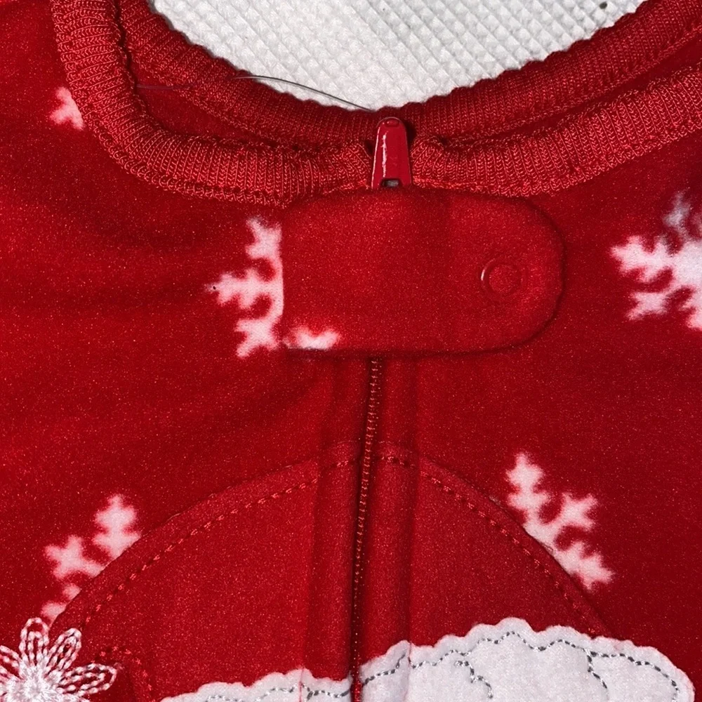 Carter’s Christmas Long Sleeve Footed size 12 m